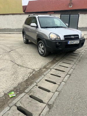 vínd tucson 4x4 acte la zi - imagine 4