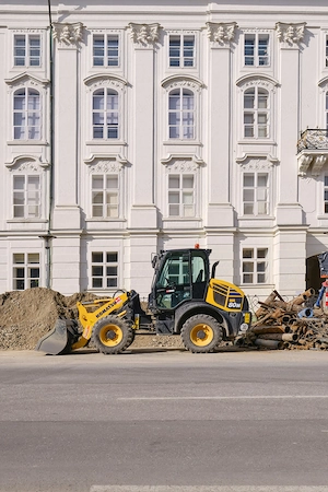 Angajam Diriginte Santier, buldoexcavatoristi si muncitori necalificati - Santiere din Bucuresti