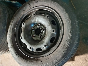 Vind 4 roti cu cauciucuri de vara cu dimensiunile de 165/70/R14 - imagine 5