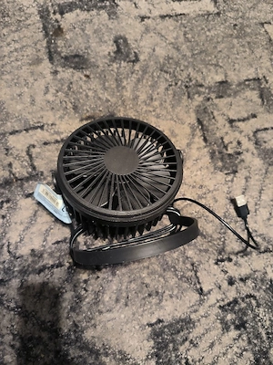 Ventilator de birou 