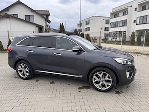 Kia Sorento 2015 2.2CRDI 200cp - imagine 4