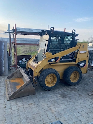 Miniincarcator caterpillar model 226b3 de ocazie  - imagine 2