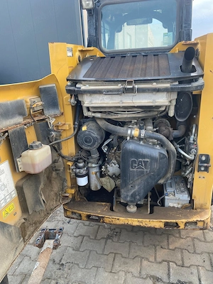 Miniincarcator caterpillar model 226b3 de ocazie  - imagine 3