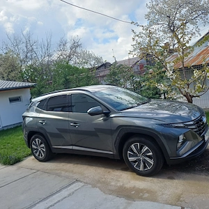 Tucson 1.6 benzina 150cp - imagine 10