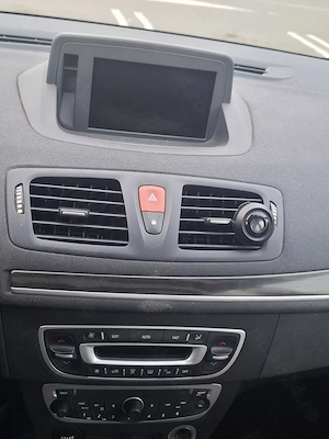 Renault Megane 3 1.5dci - imagine 5