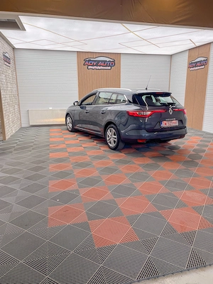 RENAULT MEGANE 1,5 DCI . An 2019 . Cutie AUTOMATA . Rate fixe . Garantie 12 luni . Buy-Back .  - imagine 4