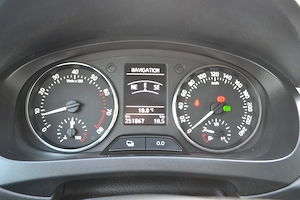 Skoda Rapid Spaceback 1.4 TSI DSG Ambition - imagine 11