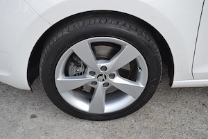 Skoda Rapid Spaceback 1.4 TSI DSG Ambition - imagine 16