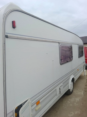 Rulotă Typhoon - cu acte și în stare perfectă 