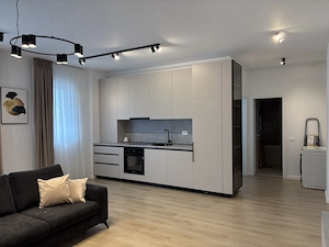 PROPRIETAR PRIMA ÎNCHIRIERE | 2 Camere | Zona Torontalului-Augustin Coman 2 | Loc de parcare inclus - imagine 3