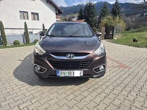Hyundai Tucson 4x4 motor 2.0 diesel - imagine 5