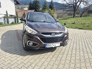 Hyundai Tucson 4x4 motor 2.0 diesel - imagine 3