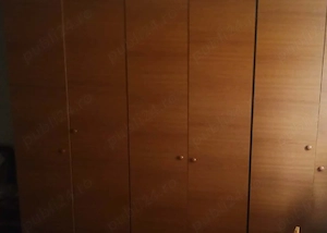 Vand dulap in 6 usi in stare buna nou 250 de lei
