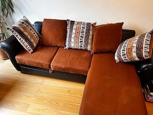 Mobexpert -Colțar extensibil 3 locuri + Canapea 2 locuri + taburet   stare bună - imagine 2