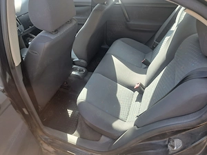 Volkswagen Polo AA Berlină - imagine 5