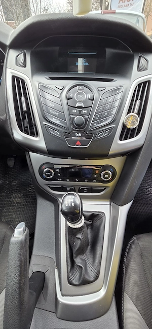 Ford Focus 1.0 EcoBoost -Distributie noua 104.000 km stare excelentă, întreținută, fără probleme - imagine 4