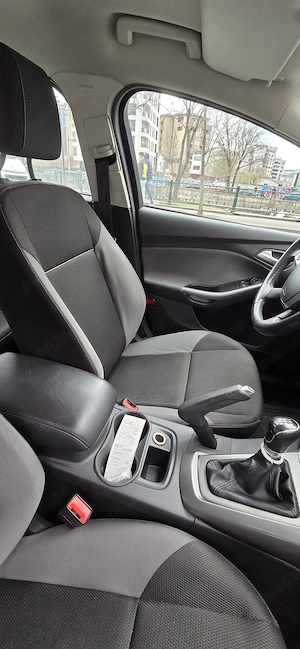 Ford Focus 1.0 EcoBoost -Distributie noua 104.000 km stare excelentă, întreținută, fără probleme - imagine 5