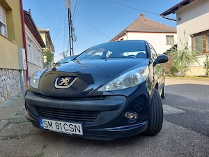 Peugeot 206+ 1.1 benzina cu AC