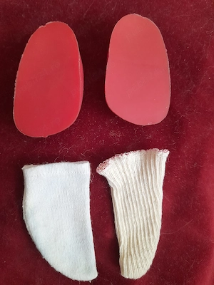 Pantofi pentru păpușă aradeanca 