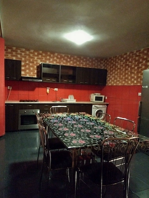 Închiriez vila - imagine 5