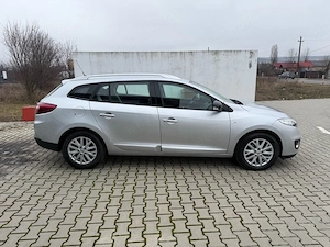 Renault Megane Bose an 2013 - imagine 5