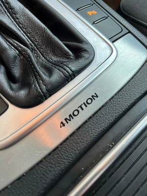 Volkswagen Passat 4MOTION - imagine 14