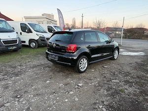 Volkswagen Polo an 2011 - imagine 5