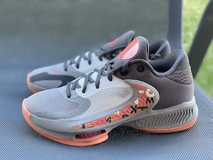 Adidasi Originali Nike Zoom Freak 4 Noi in Cutie Marime 36.5