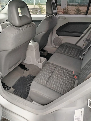 dodge caliber  - imagine 5