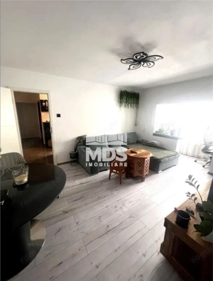 3 camere la etajul 2 cu 2 bai, linga Generala 30 - imagine 2