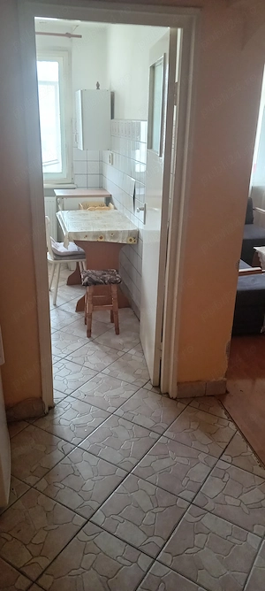 Inchiriez apartament cu 2 camere  - imagine 2