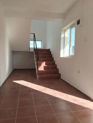 De vânzare proprietate compusă din 2 case+anexe construcție 2024 în cartier vile Dragoieni,Târgu Jiu - imagine 4