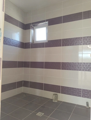 De vânzare proprietate compusă din 2 case+anexe construcție 2024 în cartier vile Dragoieni,Târgu Jiu - imagine 6