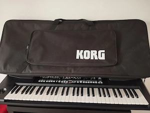 Orgă electronică pa 300 nouă cu ritmuri de toate genurile populară ușoară etc cu husă de transport ș