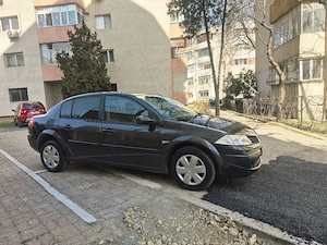 Renault megane ll 1.4 BENZINĂ  pret 1100 EURO   - imagine 3