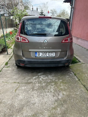 Vand Renault Scenic Berlina cu haion - imagine 3