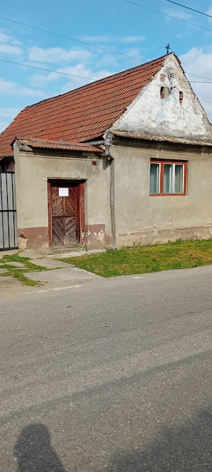 Vând casa in pianu de jos  - imagine 2