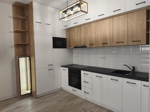 Apartament Ultra Central Bloc Nou Parcare Inclusa - imagine 5