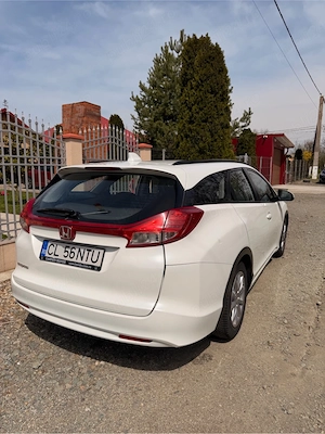 Honda Civic Tourer 1,8 Benzină , Automată, Euro 6 - imagine 2