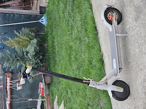 Trotineta electrica Xiaomi Mi Scooter 3