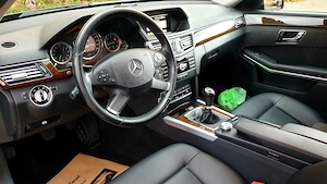 Mercedes-Benz e250 2010 manuala - imagine 2