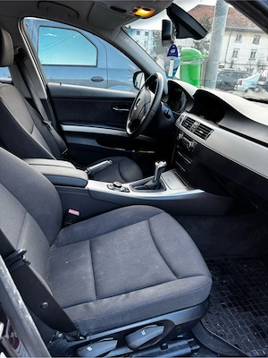 auto bmw, model 320 - imagine 4