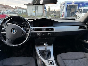 auto bmw, model 320