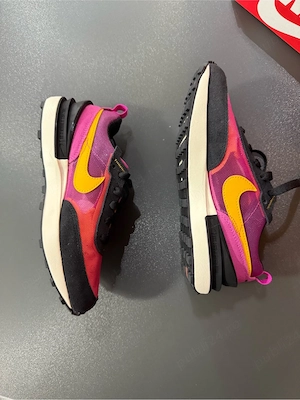 Adidasi Originali Nike Waffle One Active Fuchsia Pink, Marime 35