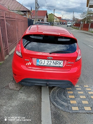 Ford fiesta  - imagine 4