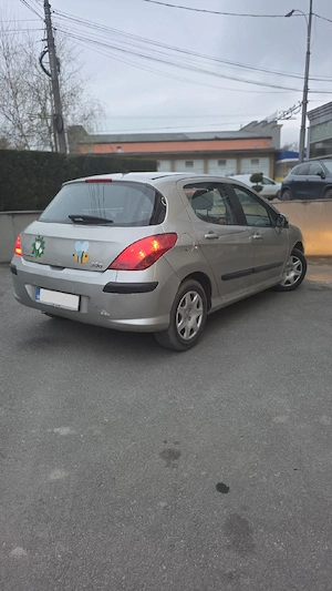 Peugeot 308 - imagine 3