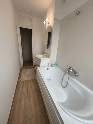 garsoniera de inchiriat