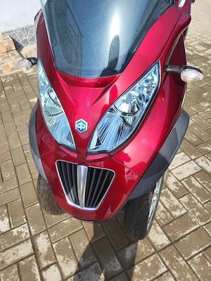 Piaggio Mp3 - imagine 3