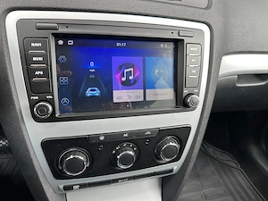 Skoda Octavia 1.4 Benzina 122 CP An 2009 - imagine 17