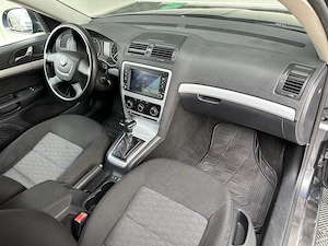 Skoda Octavia 1.4 Benzina 122 CP An 2009 - imagine 18